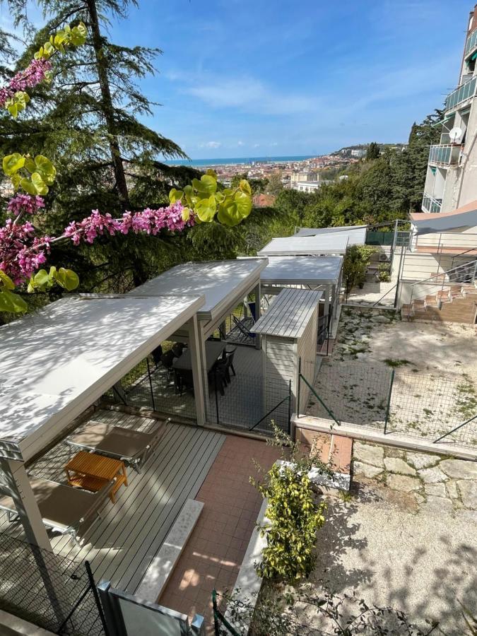 Il Parco Di Yuki Apartment Анкона Екстериор снимка