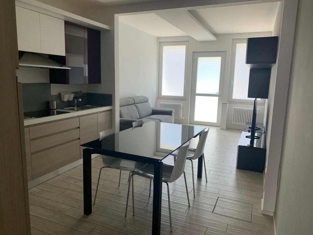 Il Parco Di Yuki Apartment Анкона Екстериор снимка